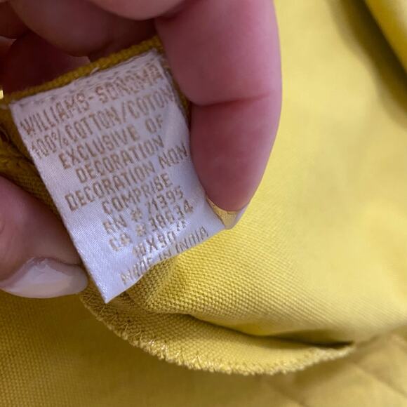 Vintage Williams-Sonoma Mustard Floral Embroidered (104.5" x 16") Table Runner - Picture 3 of 16